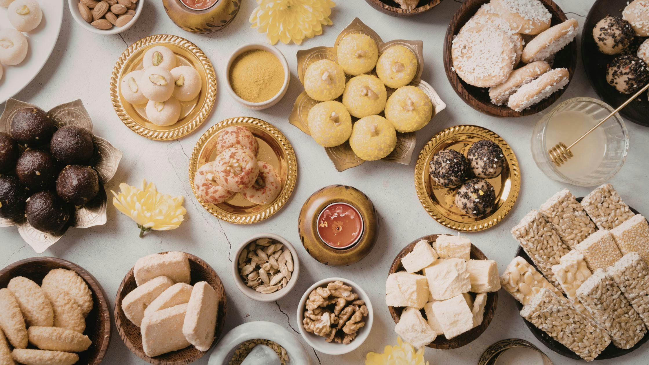 Snacks, Sweets & Local Food Souvenirs